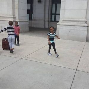 Meet your Posher, Yomi